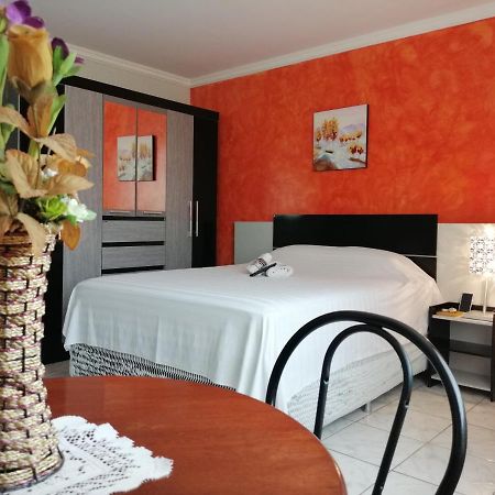 Dorado Hotel Кобиха Екстериор снимка