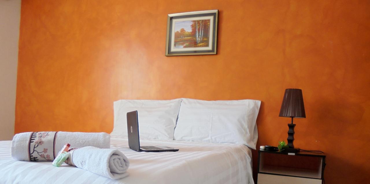 Dorado Hotel Кобиха Екстериор снимка