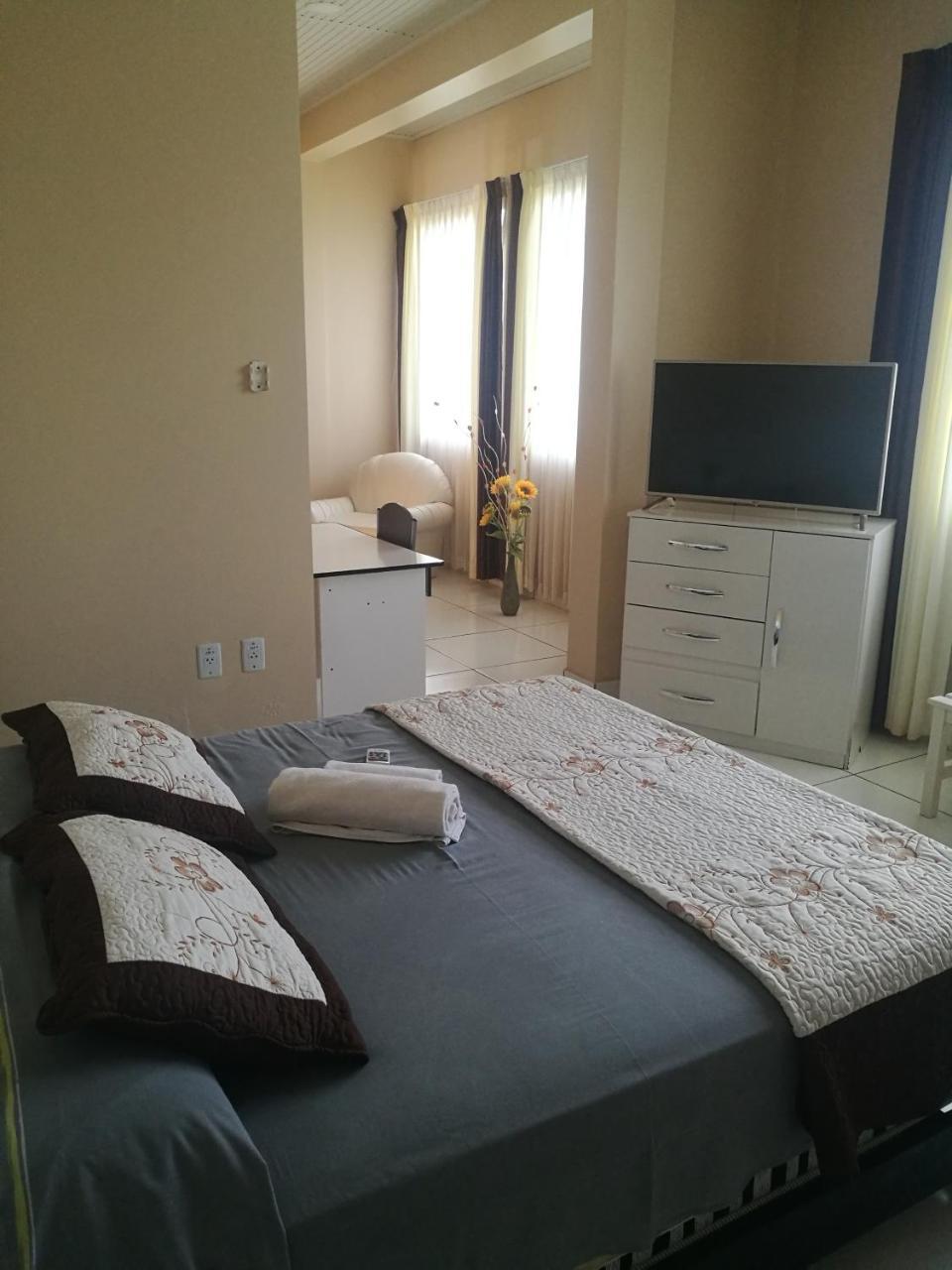 Dorado Hotel Кобиха Екстериор снимка