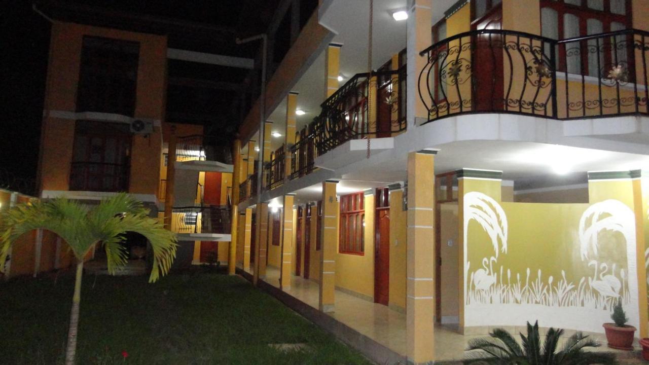 Dorado Hotel Кобиха Екстериор снимка